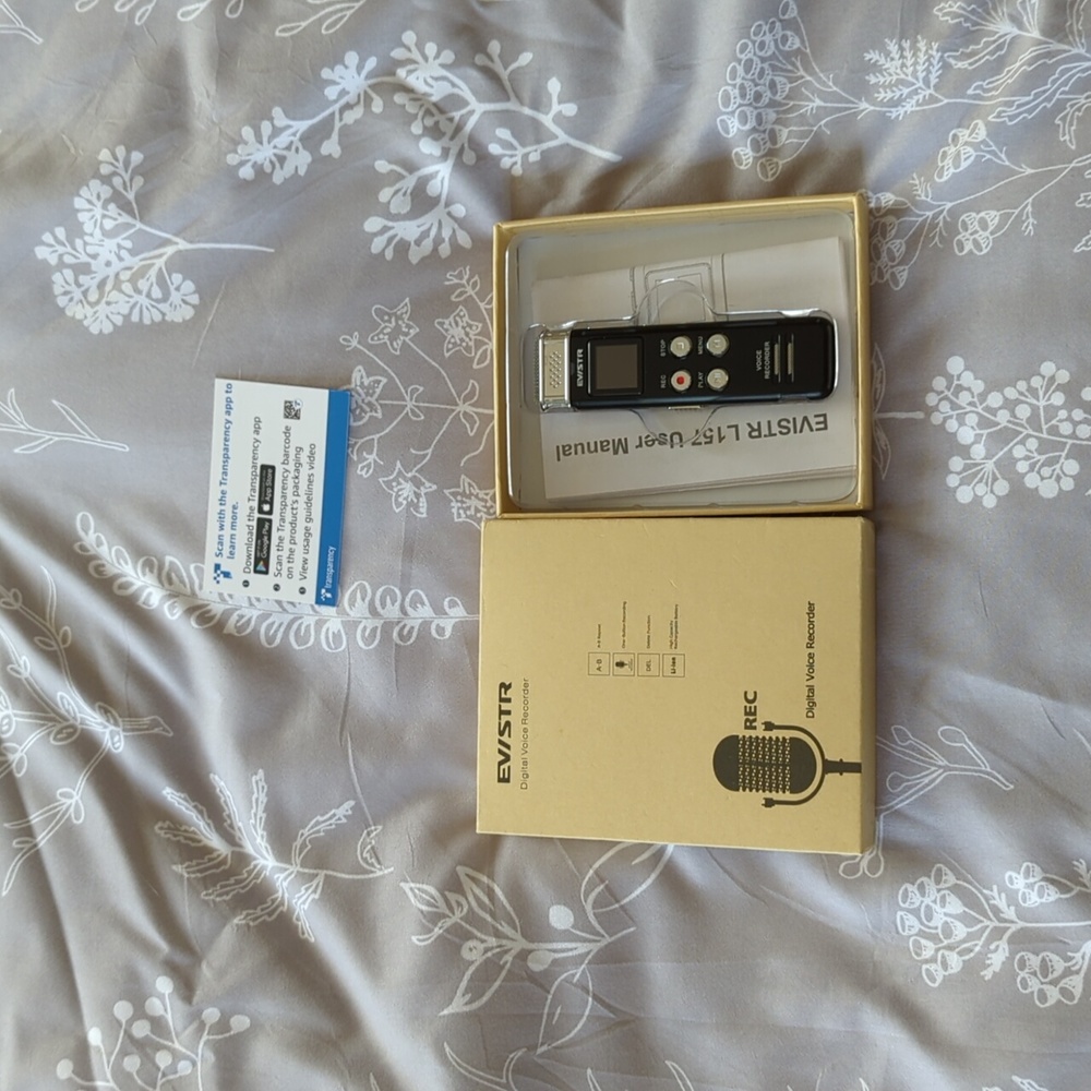 Digital voice recorder